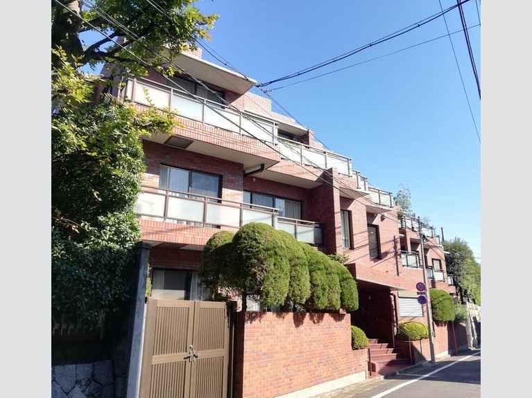 シャンボール代々木上原 外観