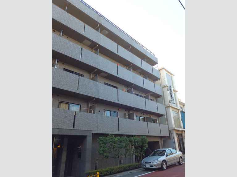 ルーブル新宿水道町 外観