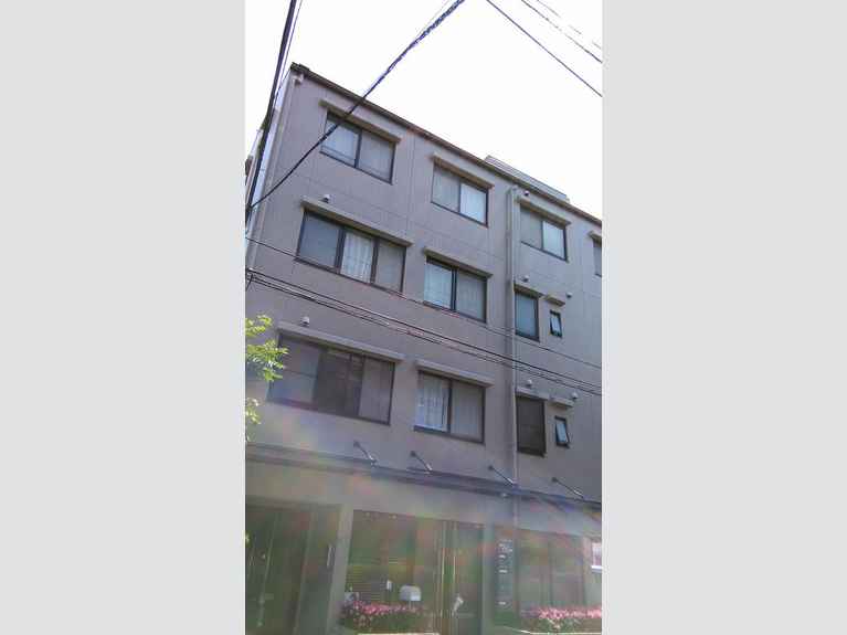 八番館 外観