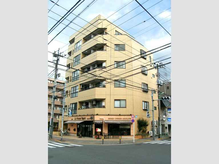 グランデュール千歳烏山 外観