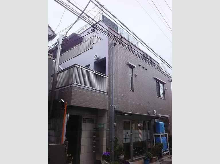 ラ・レユニオン 外観