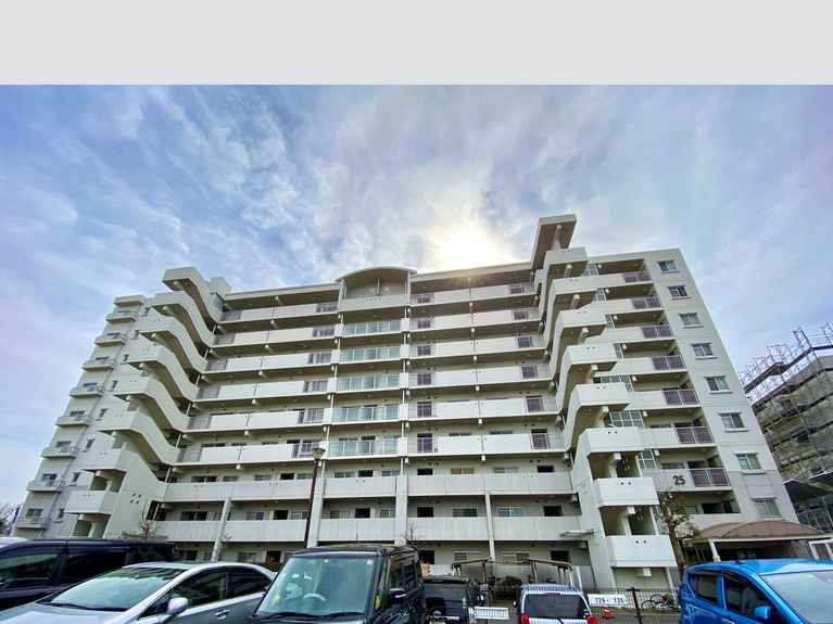 UR都市機構パークサイド鎌ケ谷25号棟 外観