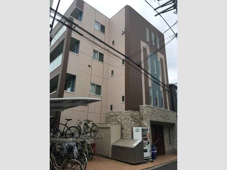 アルコバレーノ マクハリ 外観