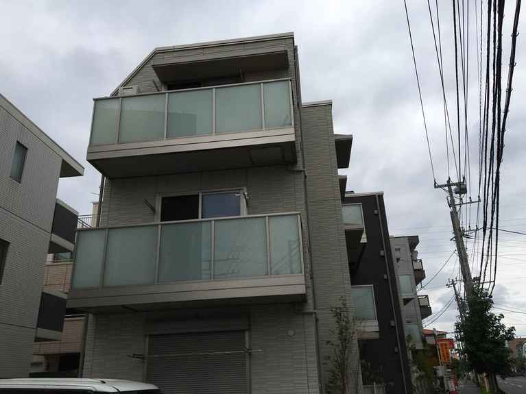VIA LUCE 外観