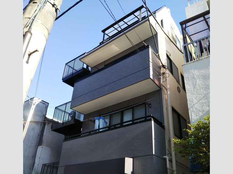 レスポワール小町 外観