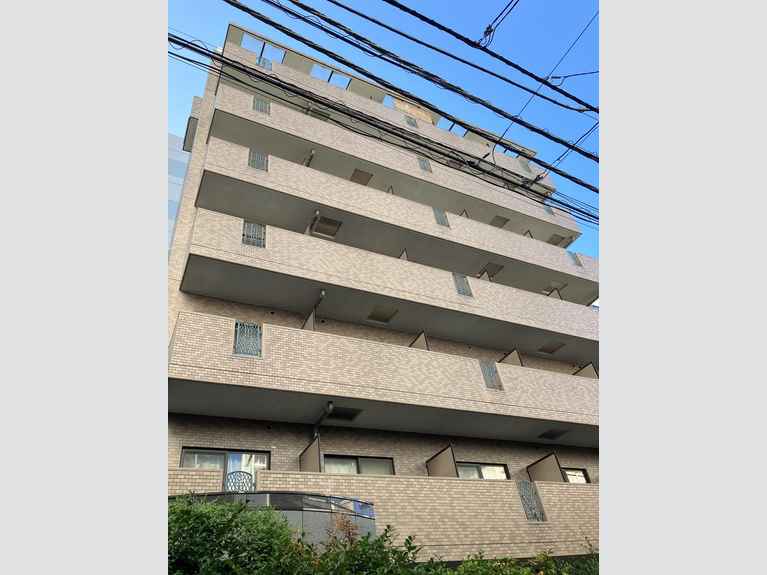 日神パレステージ新宿御苑 外観