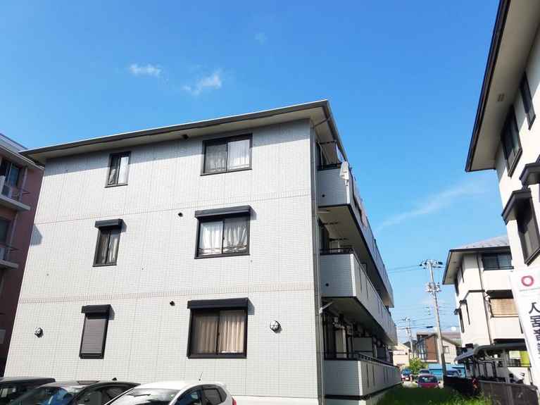 ミルフィーユ参番館 外観