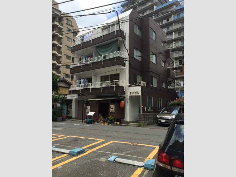 金子ビル 外観