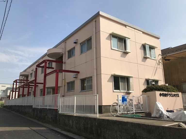 小塚山テラスハウス 外観