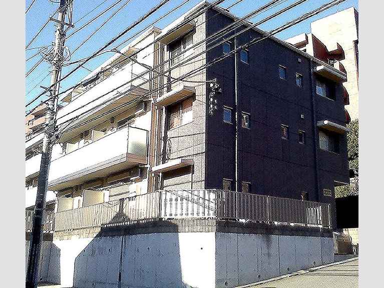 シーズ・レフィネ16 外観