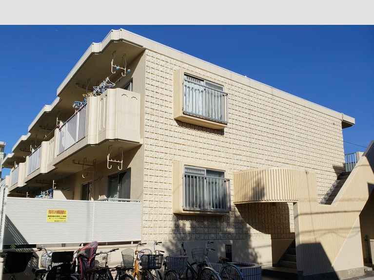 タイム130 外観