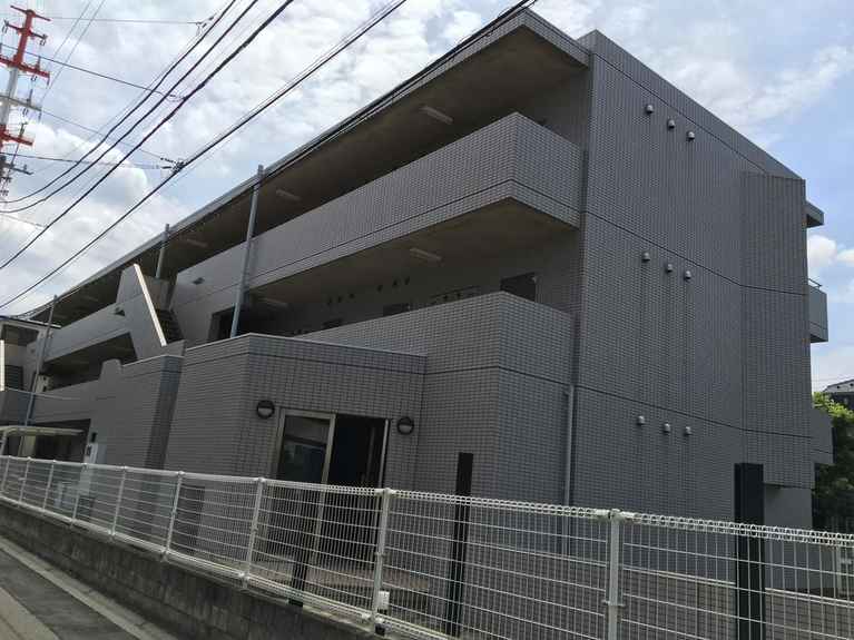 エクセル貴多川第6 外観