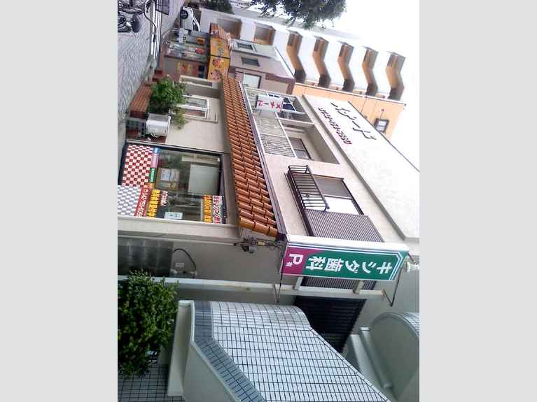 コスモセントラル 外観