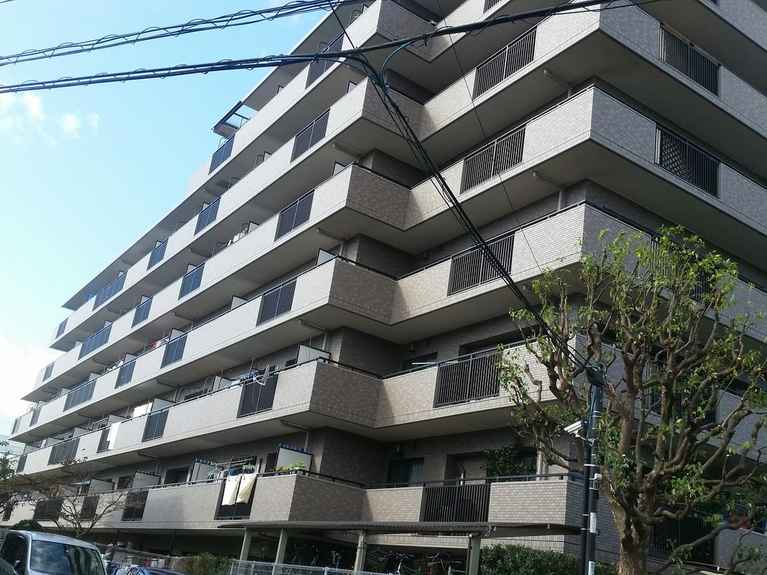 多摩川久地パーク・ホームズ 外観