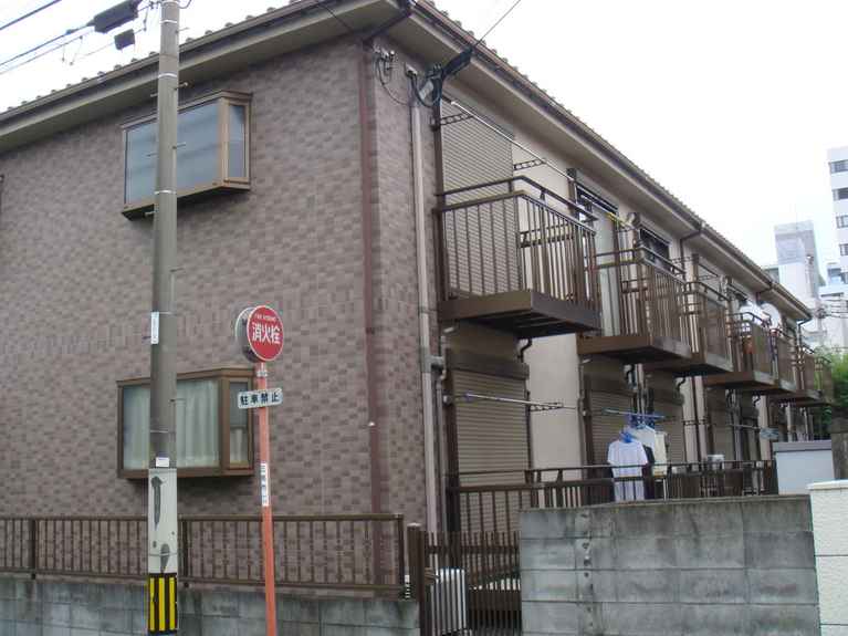 ファミールミタカ 外観