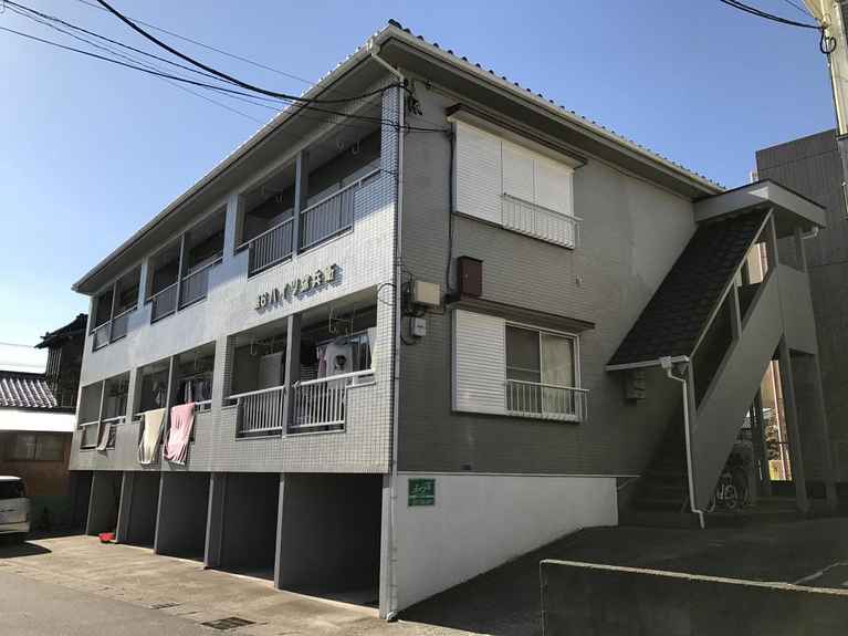第六ハイツ弥兵衛 外観