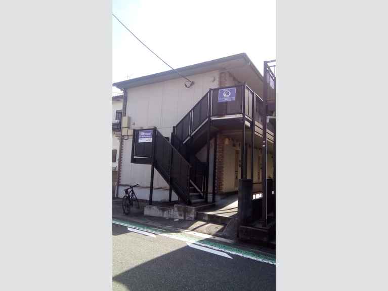 クレシア 外観