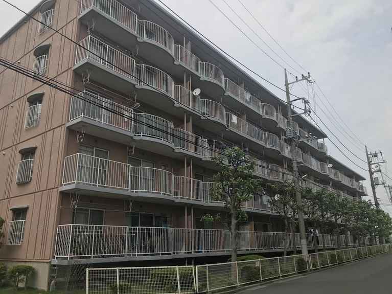 西船橋サンハイツ 外観