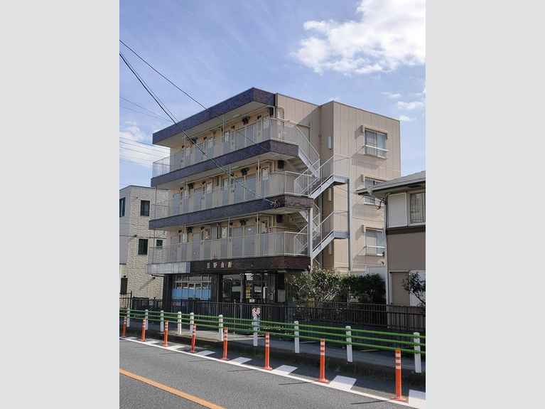 センチュリー日野 外観