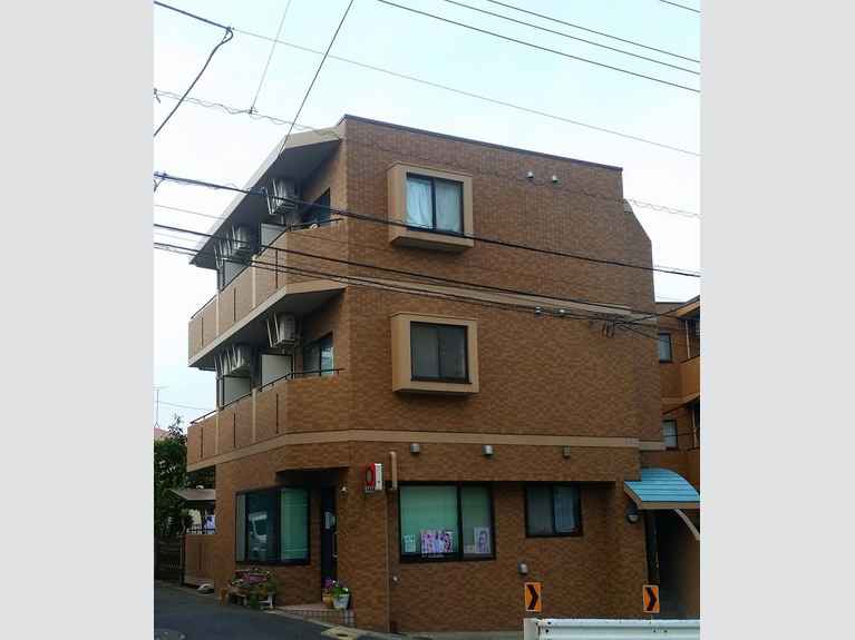 グローリーハイツ 外観