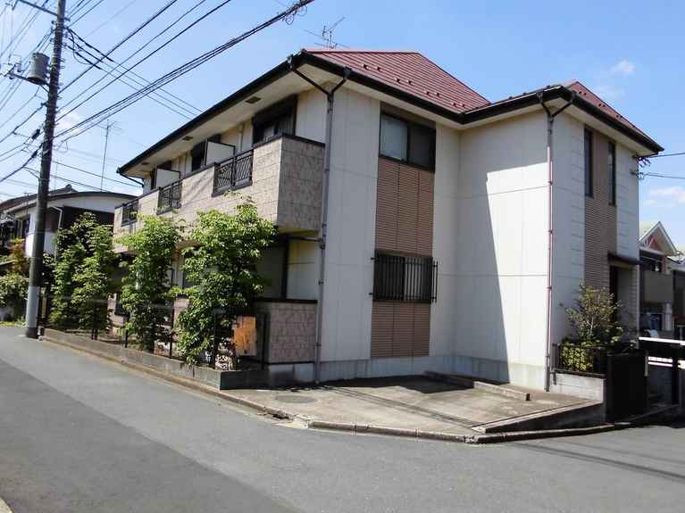 サニーハイツいずみ 外観