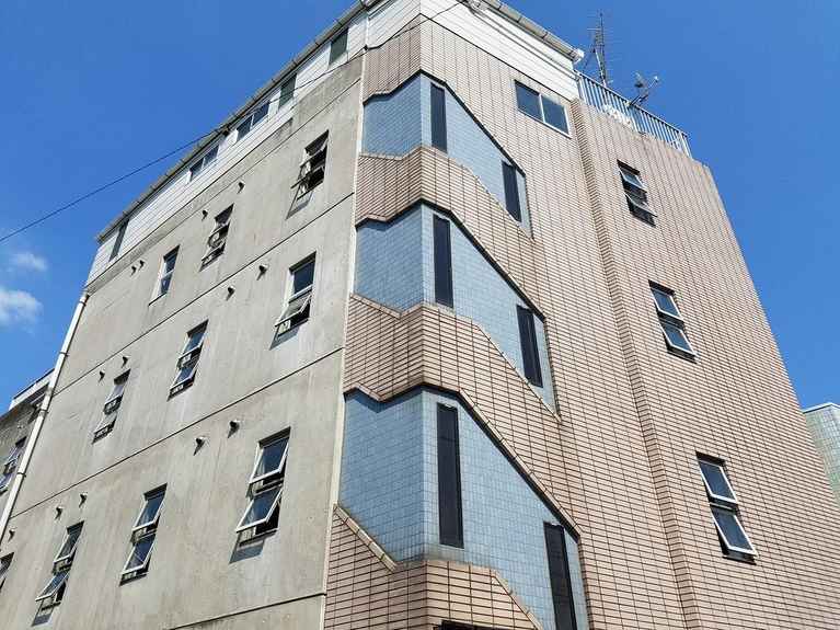 YAKATA PARTII 外観