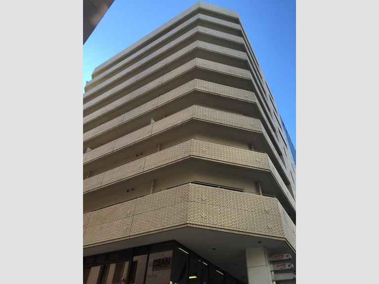 YKB新宿御苑 外観