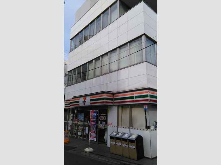 ライオンインプラントセンター町 外観