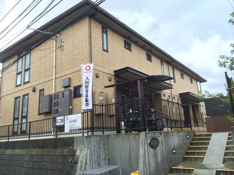 クレール多摩 外観