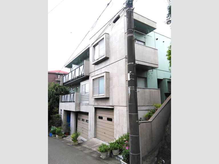 アリエス 外観