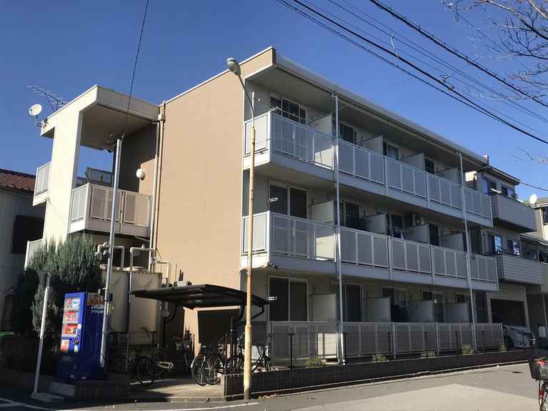 レオパレスサウス ストリート 外観
