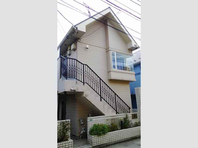 レオパレス久里浜第2 外観
