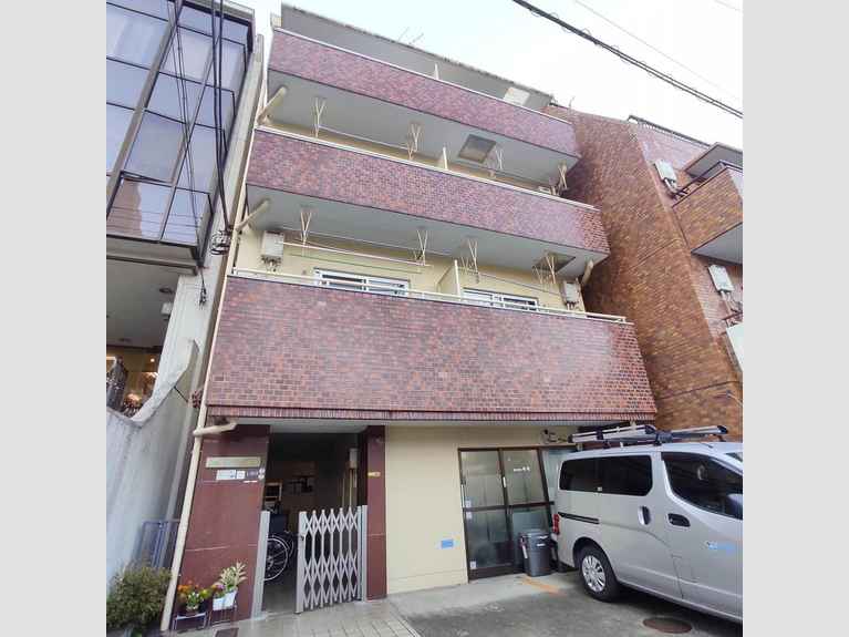 シャトレー新宿御苑2 外観