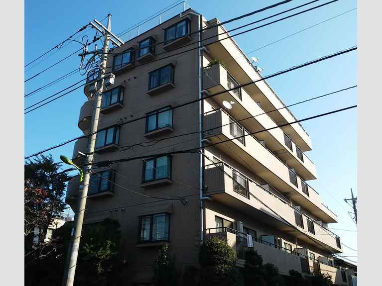 クレアコート烏山 外観