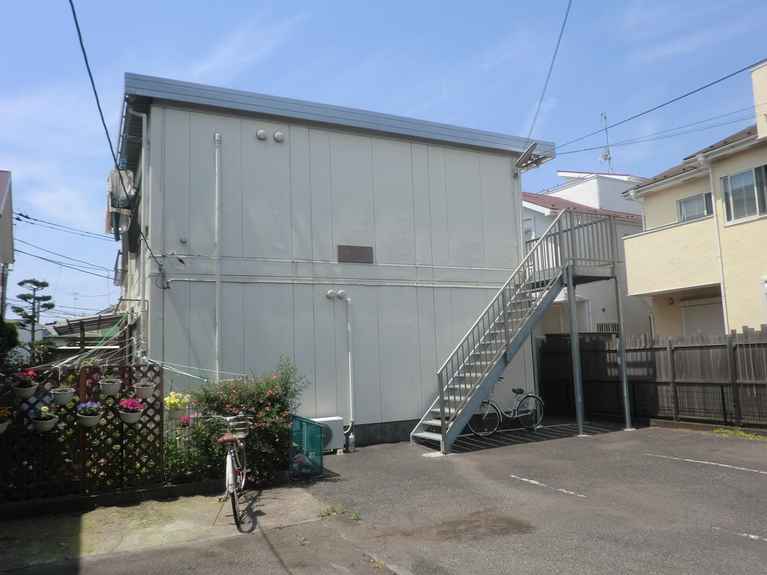 浜見シュロス 外観