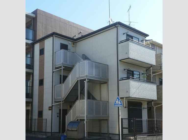 Avenue 外観