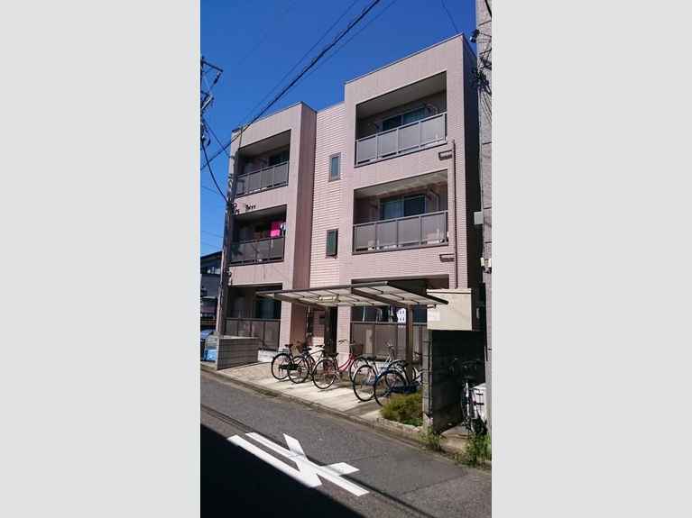 アムール III 外観