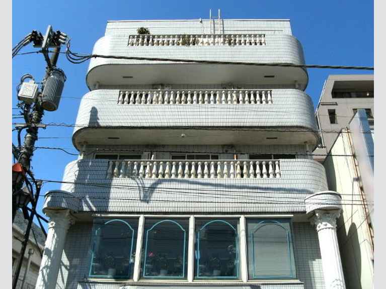 パルテノン久米川 外観