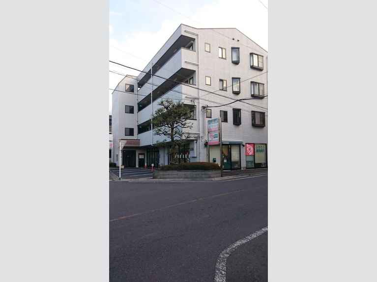 オークヒルズ原 外観