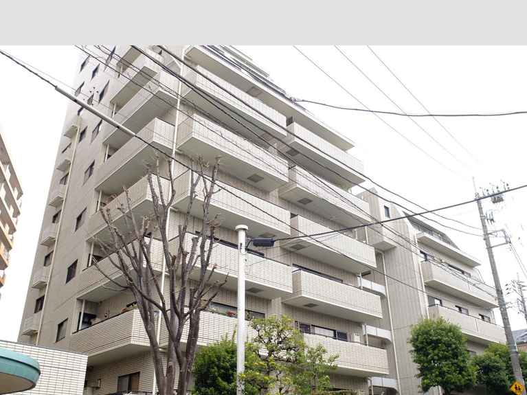 ロイヤルハウス都立大学 外観