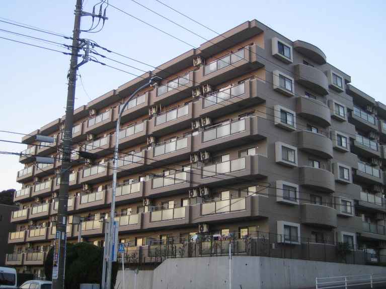 ヒルサイドヴィラ東戸塚 外観