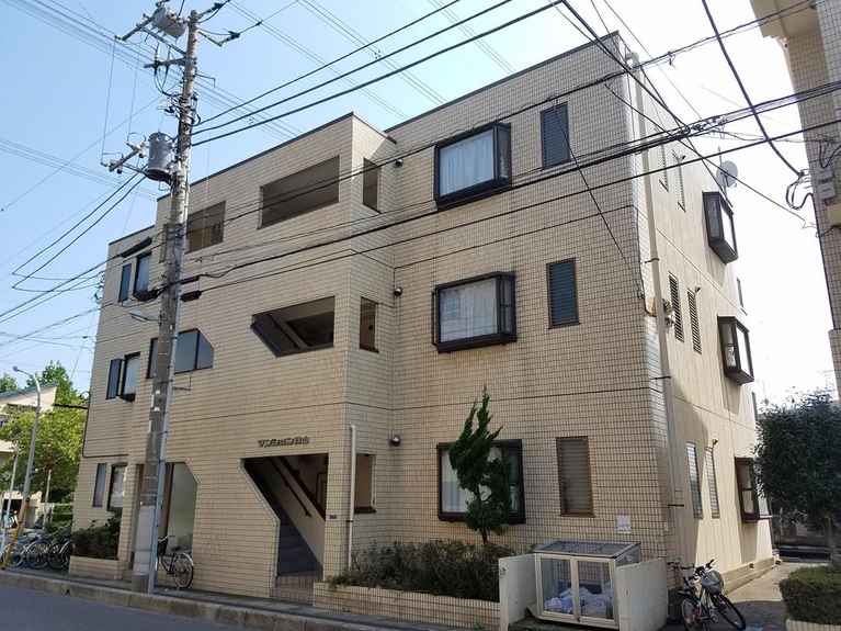 マンション秋山 外観