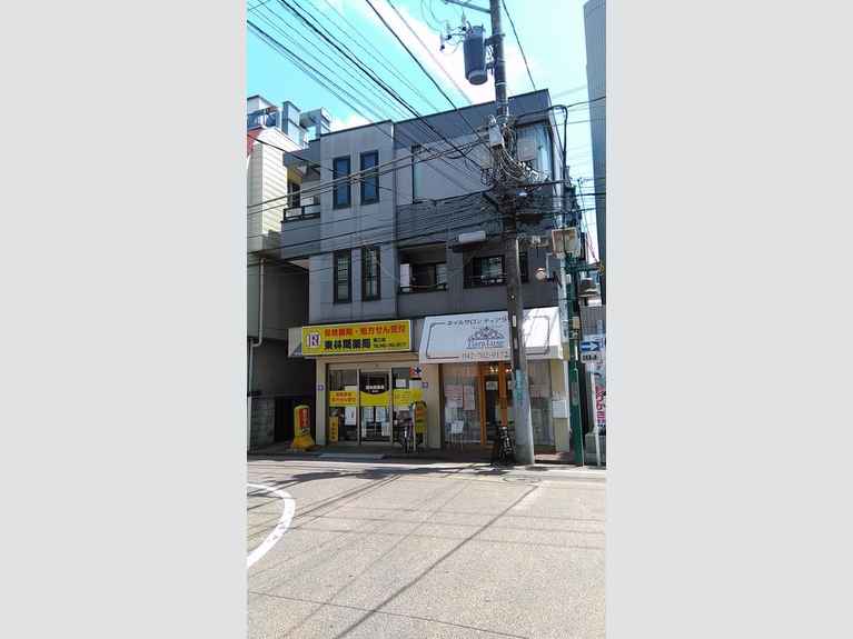 クレストコート 外観