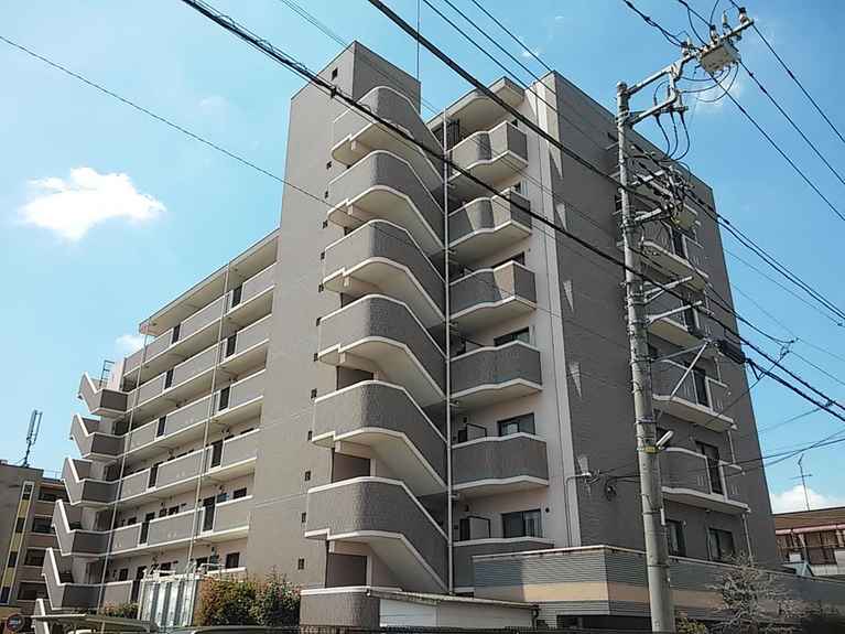 セジュール妻田 外観