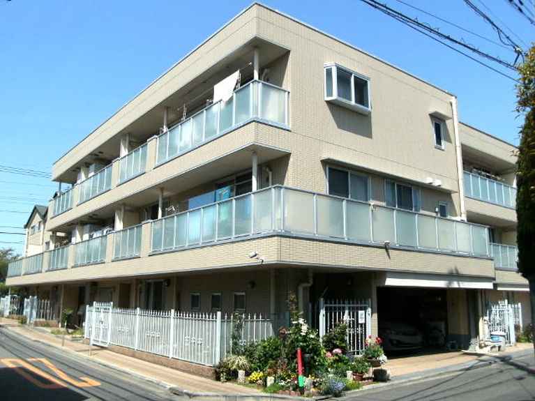 アバンダントII 外観