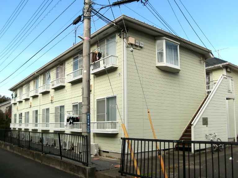 パラシオン泉A 外観