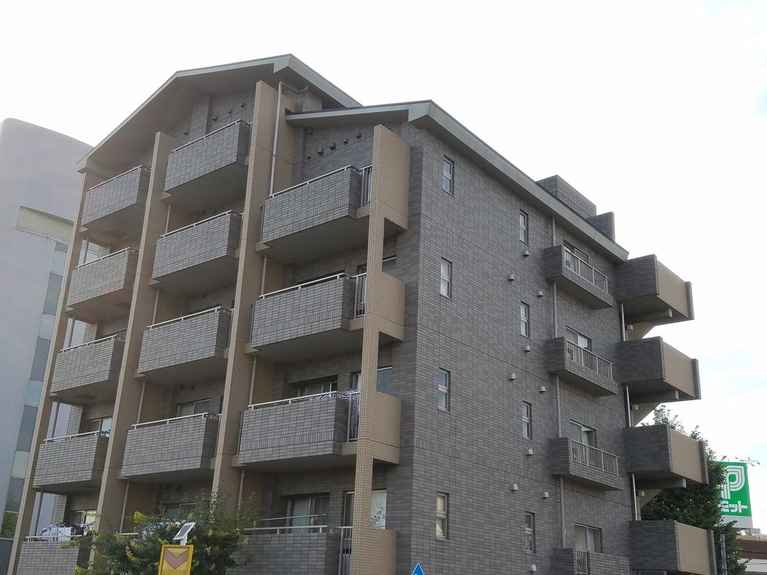 クラージュKAMAKURAYA 外観
