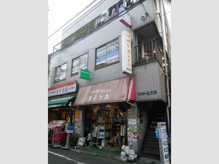 ファミーユ代沢 外観