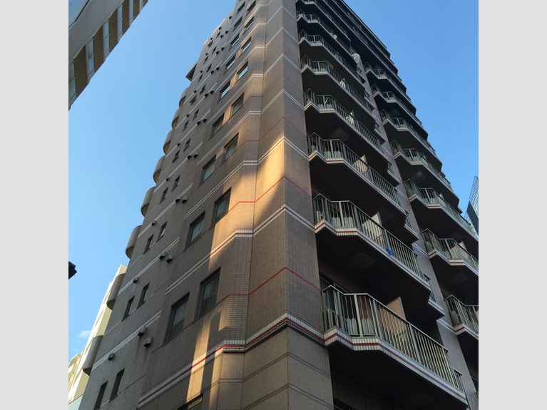 メゾンド新宿 外観