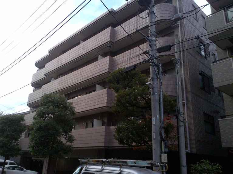 リンデンバーム 外観